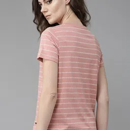 roadster Pack of 2 Women Printed Round Neck Pure Cotton Grey, Pink T-Shirt image 3