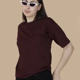 vdtrend Women Solid Round Neck Wool Blend Maroon T-Shirt image 5