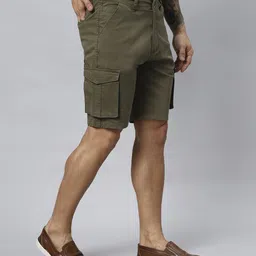 hence Solid Men Dark Green Cargo Shorts image 3
