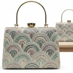 big royal Party Gold Clutch image 2