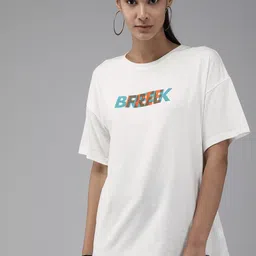 roadster Women Printed Round Neck Pure Cotton White T-Shirt image 3