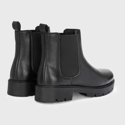 roadster Stylish Textured Ankle Length Versatile Boots For Women image 3