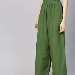 goggian Women Regular Fit Green Cotton Blend Trousers image 3