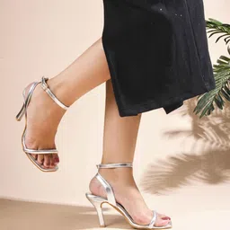 jm looks Women Heels Sandal image 3