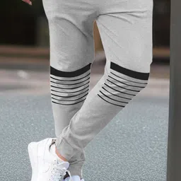 tripr Tshirt Pant Co-ords Set image 5