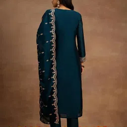 nari dream Women Silk Blend Kurta Pant Dupatta Set image 2