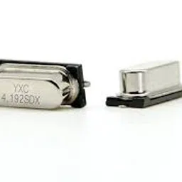 YXC – HC-49US 4.192MHZ 20PF 20PPM 2Pin DIP Through-Hole Crystal image 2