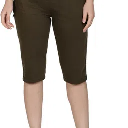 Comfortable Soft Cotton Women Three Fourth Capri Pant Women Dark Green Capri-image-14