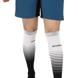 never lose Men Striped Knee High image 3