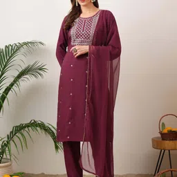 shree ramkrishna fab Women Viscose Rayon Kurti Pant Dupatta Set-picture-24