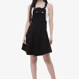 aakrithi Women Black Dungaree-picture-27