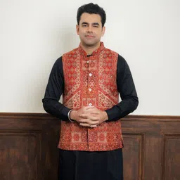 indulaluna Self Design Men Waistcoat image 4