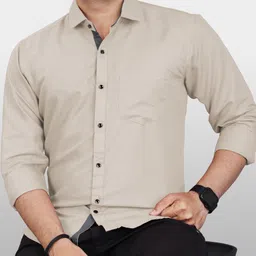 vebnor Men Regular Fit Solid Spread Collar Casual Shirt-picture-17
