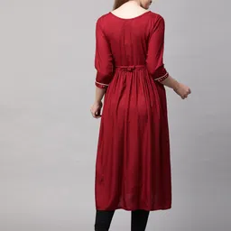 MomToBe Women Maroon Ethnic Motifs Maternity Nursing Sustainable Kurta image 5