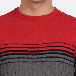 t-base Men Colourblocked Cotton Pullover image 4