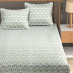 Bromwick Green &White Abstract Cotton 210 TC Crib Bedsheet with 2 Pillow Covers image 3