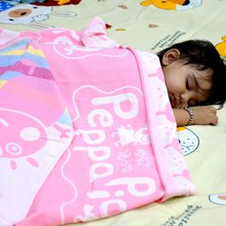 the little lookers Printed Crib Crib Baby Blanket forMild Winter-picture-13