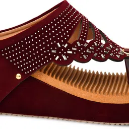 madam maya Women Wedges Sandal image 4