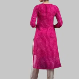 suhani creation Women Cotton Blend Kurta Pyjama Set image 2