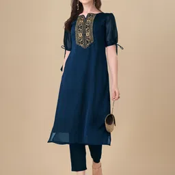 lovisa fashion Women Embellished, Embroidered Pure Silk Straight Kurta-picture-26