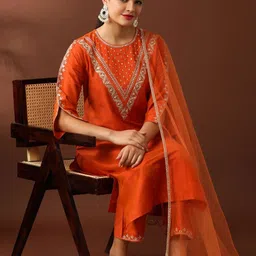 avanshee Women Silk Blend Kurta Pant Dupatta Set image 1