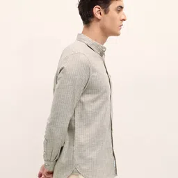 the bear house Men Slim Fit Striped Button Down Collar Casual Shirt image 4