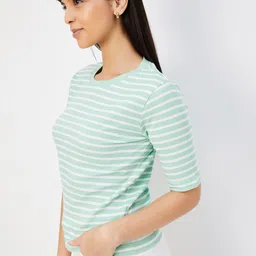 max Women Solid Round Neck Pure Cotton Green T-Shirt image 2