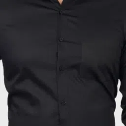 avidura Men Regular Fit Solid Spread Collar Formal Shirt image 4