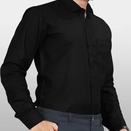 eviqe Men Regular Fit Solid Spread Collar Casual Shirt image 4