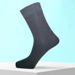 lux nitro Men Solid Calf Length image 4