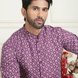 jompers Men Printed Pure Cotton Straight Kurta image 4