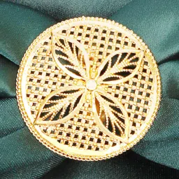 bhagya lakshmi Alloy Gold-plated Gold, Black Jewel Set image 3