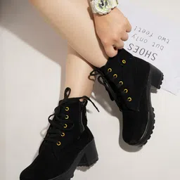 shoetopia Boots For Women image 2