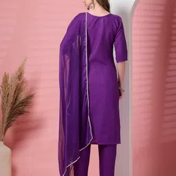 kfashionbfc Women Cotton Blend Kurta Pant Dupatta Set image 2