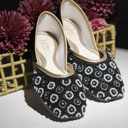 jm looks Women’s Embellished Ethnic Jutti Traditional Handmade Mojari Bead & Thread Work Bellies For Women image 2