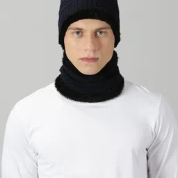 winntressy Solid Beanie image 3