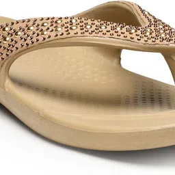 da naturo Women Slippers image 2