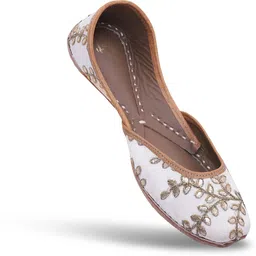 heer Women's Ethnic Footwear Mojari/Punjabi Jutti (Wed Bell) Jutis For Women-picture-22
