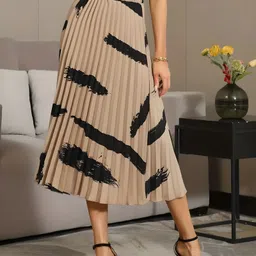 otabu Women Printed A-line Multicolor Skirt image 3