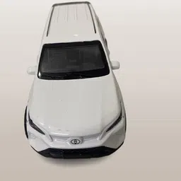 sse Fortuner Car Toy| Metal Car Light | Music (Multicolor)-picture-12