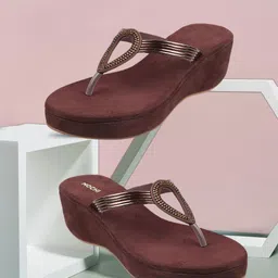 mochi Women Wedges Sandal-picture-18