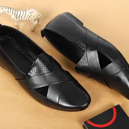 brandigo Slip-On Style: Easy to wear with a snug fit, perfect for quick on-the-go use. Mojaris For Men-picture-19