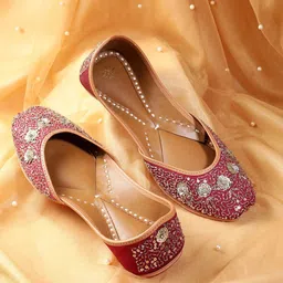 house of pataudi Ethnic Mule For Women image 1