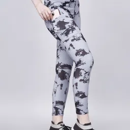 poojaran Printed Women Grey Tights image 5
