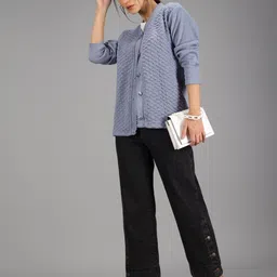 ewools Women Solid V Neck Grey Sweater image 5