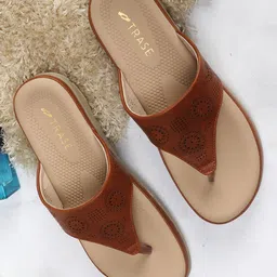 trase Women Flats Sandal-picture-14