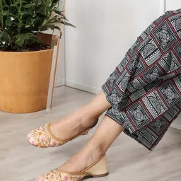 zapatoz Women Bellies Sandal-picture-21