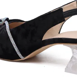 the arwah Women Heels Sandal image 4