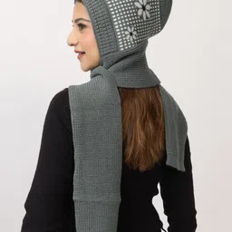 amoldo Printed Beanie image 2