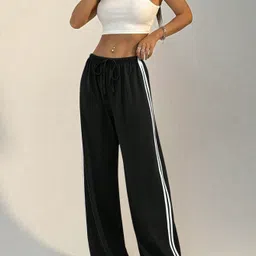 dockstreet Women Solid White Track Pants image 4